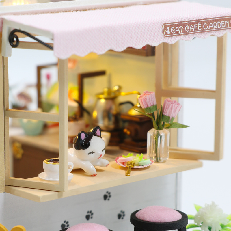 DIY Miniature Dollhouse Kit, Tiny House kit with Music, Miniature House Kit , Great Handmade Crafts Gift for Mother's Day Birthday Christmas Day,Lovely Cats' Coffee Shop